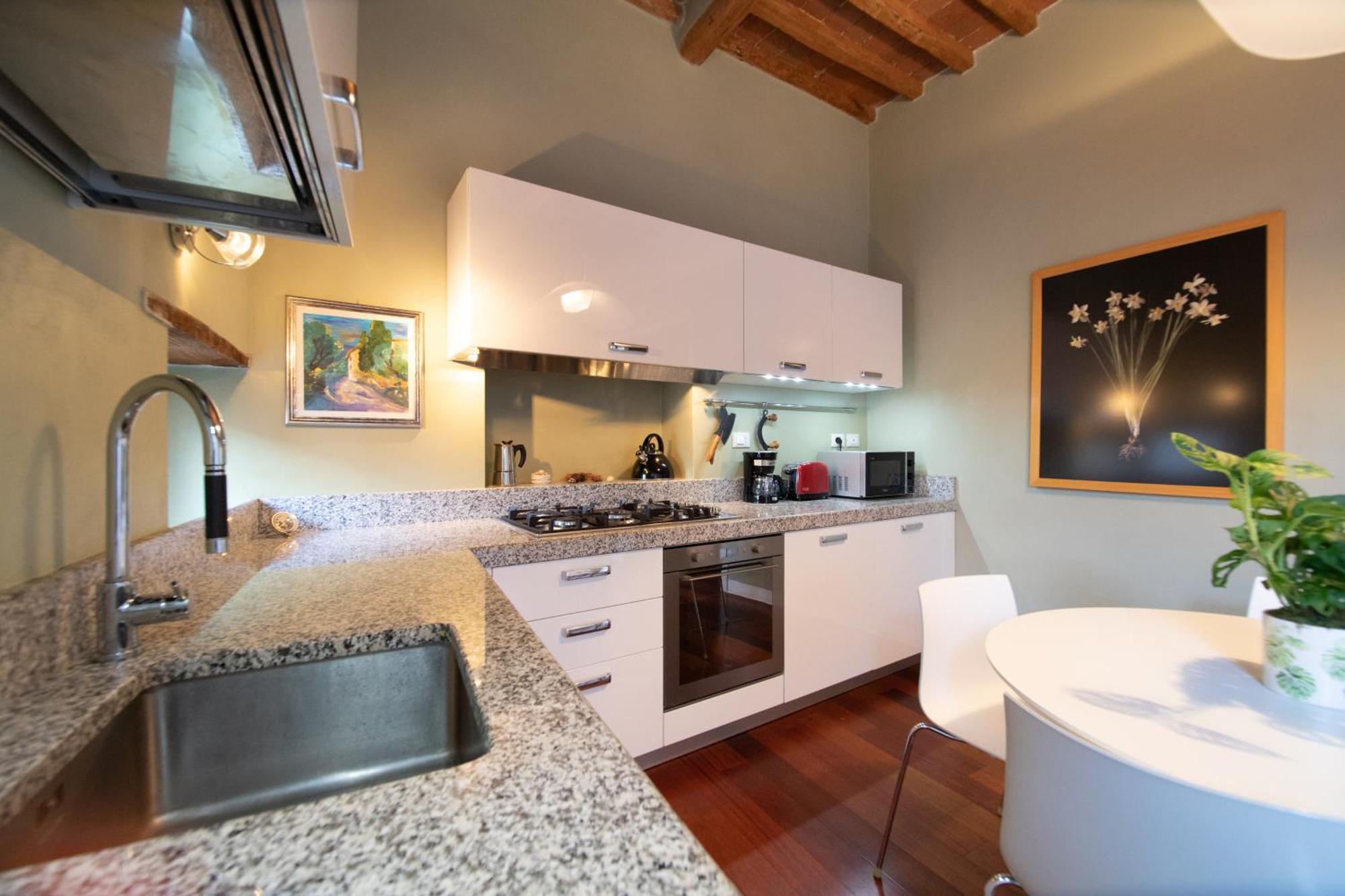 Casa Della Luce Luxury Apartment ลุคคา ภายนอก รูปภาพ